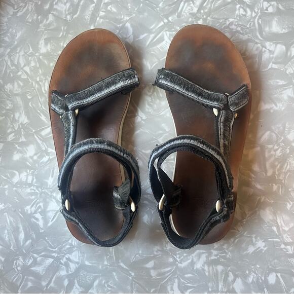 Teva sandals - Picture 5 of 6